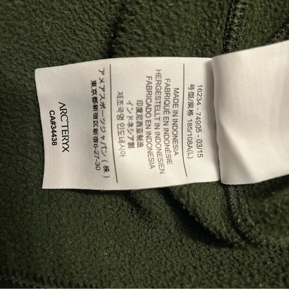 Arc'teryx Arenite Jacket - Large - Picture 4 of 5